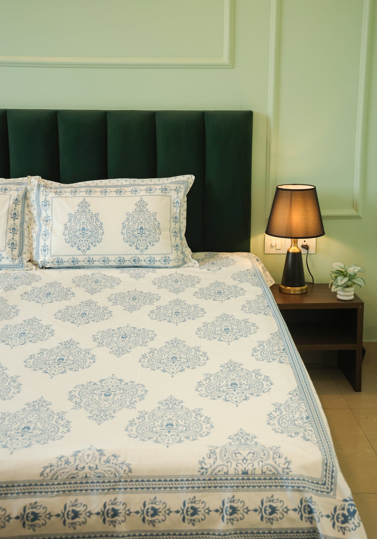 Blue Floral Buta Screen Print Cotton Double Bedsheet – 90 × 108 Inches | The Thread Saga