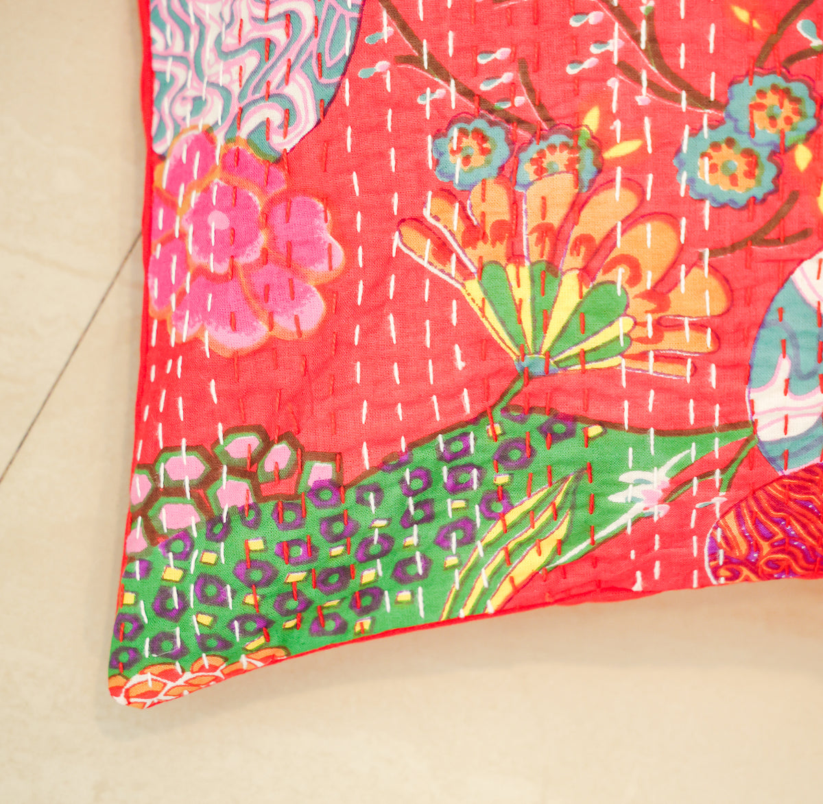 Classic Vine Cushion