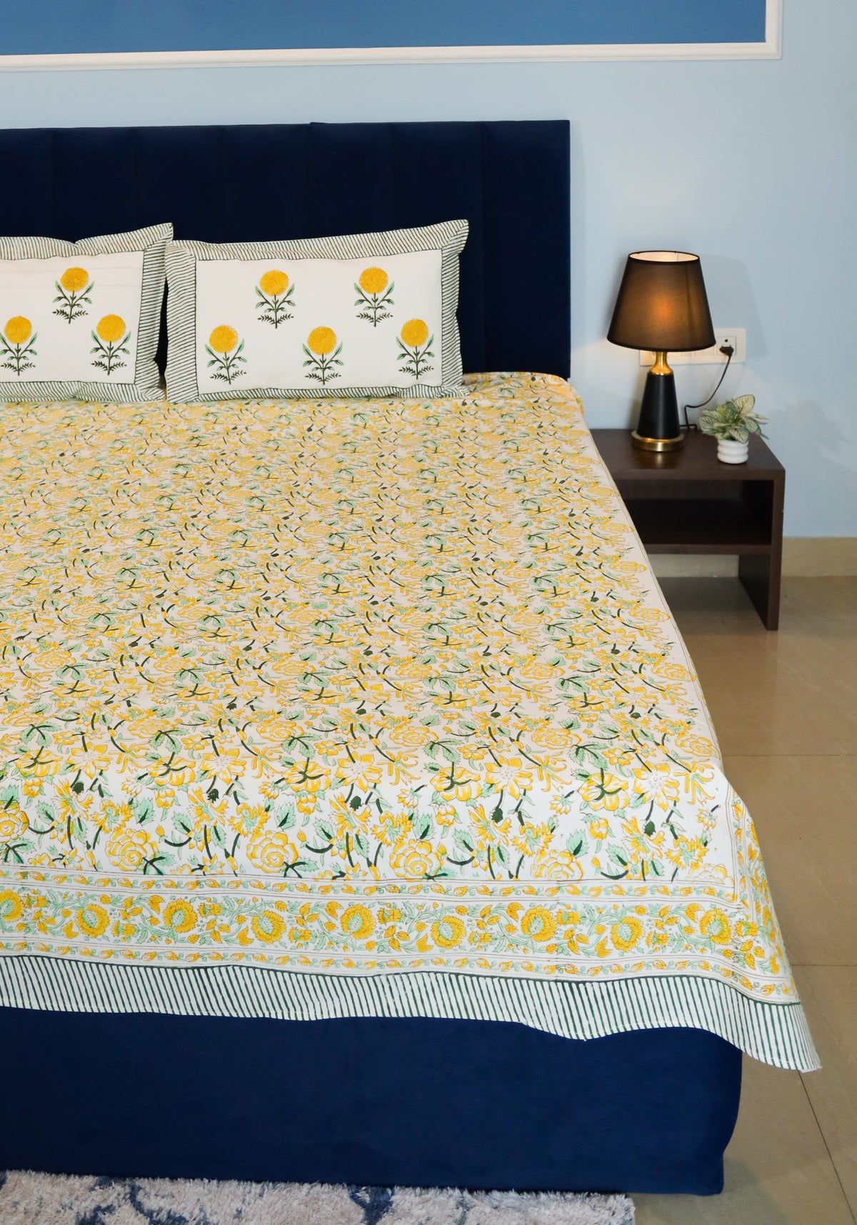 Elegant Meadow Bedsheet